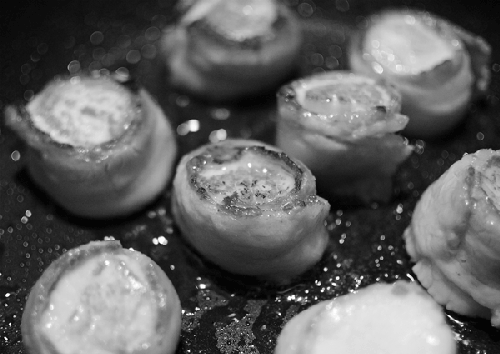 In the oven baking salmon